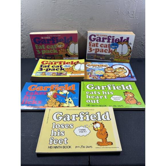 Vtg Garfield Animation Comic Books - Collection Of 7 Books - Picture 1 of 8